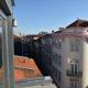 Sunny Penthouse whith balcony 9min walk main station Порту - Фото 10