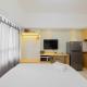 Modern Studio @ Springlake Summarecon Apartment By Travelio, Rawabugel (foto 4)