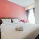 Cozy Studio Apartment at Grand Kamala Lagoon By Travelio, Bekasi - Fotografie 1