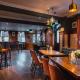 Albert Arms, Esher (Foto 4)