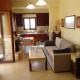 Avia, house with privillaged view, 100 meters from the sea, Avia (photo 2)