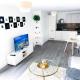Modern 2 Bed Apartment with Central Location