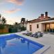 Charming villa Natali with private pool in Pula Galižana - Foto 1