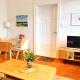 Ferienwohnung Schönwälder mit kleiner Terrasse und WALL BOX, ブクステフーデ - 写真 5