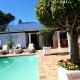 Dolphin Inn Blouberg, Bloubergstrand
