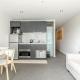 2BR Apartment w/ Balcony, Gym and Parking Access!, Окленд - Фото 1