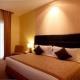 Golden Flower by KAGUM Hotels Bandung - Fotografie 8