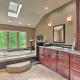 Stunning Mtn Views, Private Stream Evergreen Gem!, Evergreen (fotografie 3)