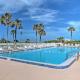 Oceanfront Cocoa Beach Condo with View Walk to Pier, Cocoa Beach - Fotografie 1