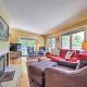Cozy Home with Sauna Mins to Stowe Mountain Resort, Stowe (zdjęcie 2)