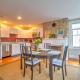 Bright Apartment - half Mi to Greenport Harbor!, Greenport - Fotografie 1
