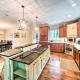 Extravagant Atglen Manor with Private 60-Acre Land!, Atglen (fotografie 3)