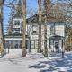 Historic Backus Home, Steps to Pine Mountain Lake!, Oshawa
