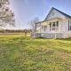Rush Farmhouse - 5 Mi to Shawnee National Forest, Metropolis
