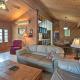 Rustic Truckee Lodge with Rec Room - Near Northstar! - Fotografie 8