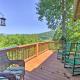Green Shadows Condo with Fireplace, Deck and Views!, Whittier (fotografie 2)