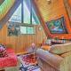 A-Frame Home w/ 3 Decks & Lake Arrowhead Views!, Lake Arrowhead (fotografie 9)