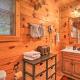 Bear Mountain Chalet in Sevierville with Hot Tub - Fotografie 4