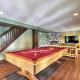 Waupaca Lakefront Home with Pool Table and Dock!, Waupaca - Fotografie 3