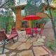 Romantic Sedona Suite with Patio Less Than 1 Mi to Trails