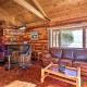 Secluded Dillon Home with Private Hot Tub and Deck!, Dillon (zdjęcie 6)