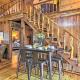 Luxe Cabin with Hot Tub on 5 Acres in Pearcy!, Pearcy (foto 10)