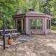 Rustic Cozy Cabin on Island Lake with Fire Pit, Dock, Arago (Foto 2)