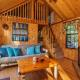 Family Cabin on 6 Acres with Lake Access and Hot Tub!, Springfield (fotografie 3)