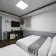 Sinchon Sisters Hostel, Seoul - Photo 4