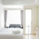 Minimalist and Homey Studio Menteng Park Apartment By Travelio, Jakarta - Fotografie 9