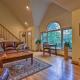 Pocono Mountain Home with 3 Community Lakes!, Gouldsboro (zdjęcie 4)