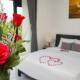 Flamingo Villa Homestay - Big Rooms with Balcony - Close to Hoi An Old Town 200m & Temple Bridge - Large Outside Pool for Sun Bathing, Hoi An - Foto 6