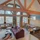 Mountain Luxury Townhome-Ski in out & Wood Burning Fireplace, Beaver Creek