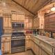 Cabin with Hot Tub - Near Broken Bow Lake and Hiking! - Foto 8