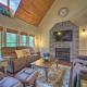Updated Cabin on White River by Boat Landing!, Calico Rock