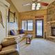 Granby Condo with Pool Access, Near Hiking and Skiing! - Foto 10