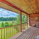 Jacksonville Cabin with Wraparound Deck and Views, Jacksonville