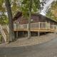 Deck with Private Hot Tub Lakefront Raystown Cabin!, Hesston - Foto 1