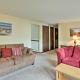 Quiet Brewster House with Deck, Mins to Bay Beaches!, Brewster (zdjęcie 6)