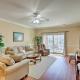 3 Mi to Broadway at the Beach Condo with Pool!, Myrtle Beach - Fotografie 1