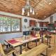 Luxury Mountain Getaway in Fairplay w/ Deck!, Fairplay (foto 7)