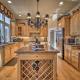 ‘Sugar Bear Lodge’ w/ Game Room - 5 Mi to Village!, Lake Arrowhead (fotografie 9)