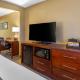 Comfort Inn & Suites Logan International Airport, Revere (fotografie 3)