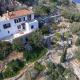 Arbeli house, Mandraki