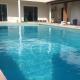 Itanhaém Maravilhosa, Bilhar, Sky, WiFi, Piscina e churrasqueira grande, Gramado, Casa linda de alto padrão a 600m praia, Itanhaém - Foto 10