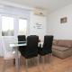 Apartments with parking space Trogir - 18116 - Photo 2
