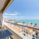 GORGEOUS APT with TERRACE, ELEVATOR, AC, FREE PARKING - Le Régis, Cagnes-sur-Mer - Foto 1