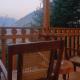 Kudrat - A Boutique Homestay- Tirthan Valley, Banjār (Foto 3)