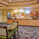 Holiday Inn Express & Suites El Paso Airport by IHG - Foto 3