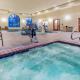 Holiday Inn Express & Suites Rocky Mount Smith Mountain Lake by IHG - Foto 7